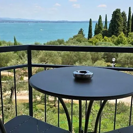 Mon Repos Hotel 3*