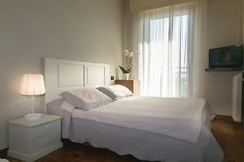 Szálloda Mon Repos 3*